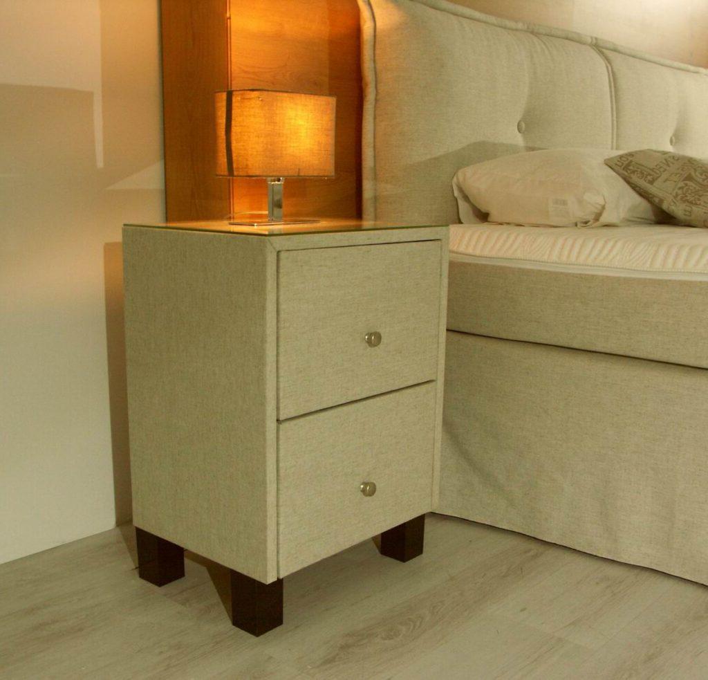 Teramo-Kre Nachtschränkchen