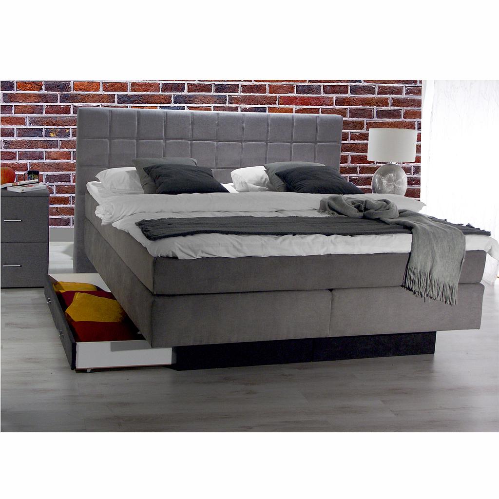 System-O 180 (K001) mit 2 Sockelauszügen